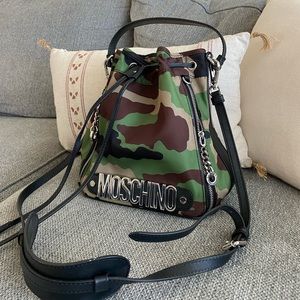 Brand new Moschino camouflage bucketbag